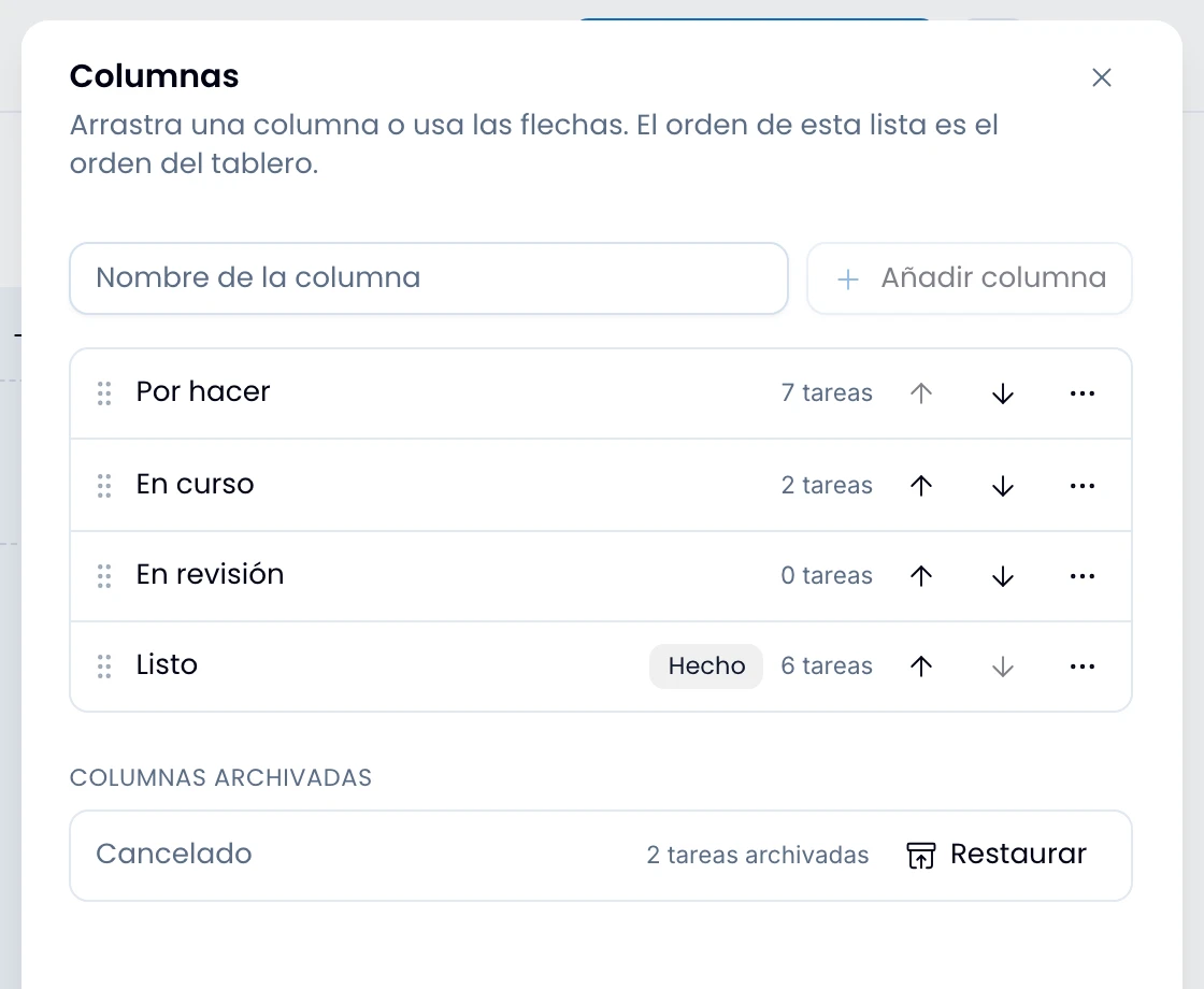 El cajón de columnas: la lista arrastrable con sus flechas, el nombre, el contador de tareas y el menú de cada fila