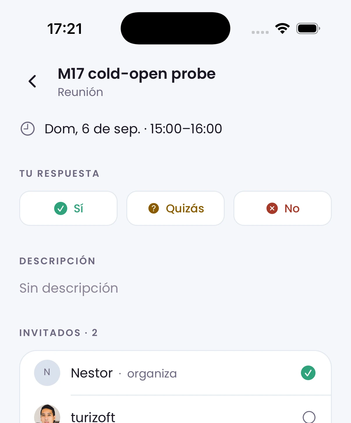 El detalle de un evento: fecha y hora, los botones Sí, Quizás y No, y la descripción